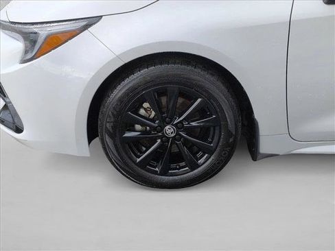 Used 2025 Toyota Corolla SE w/ SE Package FWD image 23