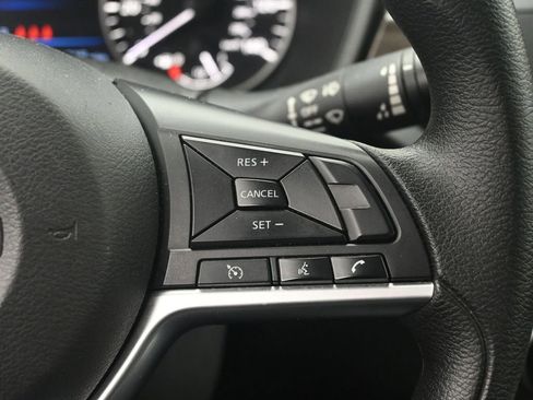 Used 2023 Nissan Altima 2.5 SV image 13