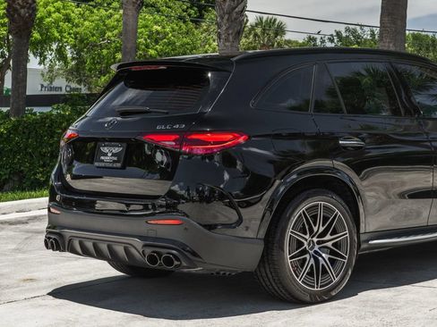 Used 2024 Mercedes-Benz GLC 43 AMG 4MATIC image 7