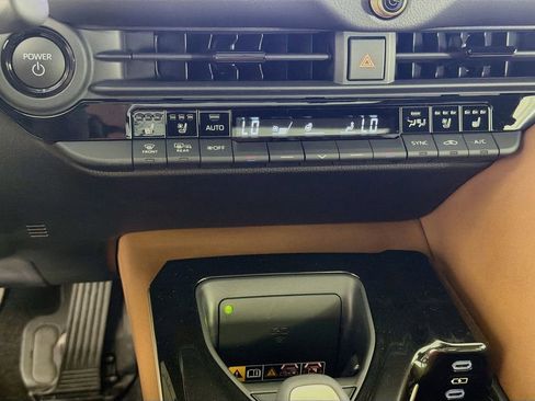 New 2026 Toyota Crown Signia AWD/4WD image 19