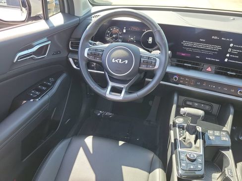 Used 2025 Kia Sportage SX AWD/4WD image 26
