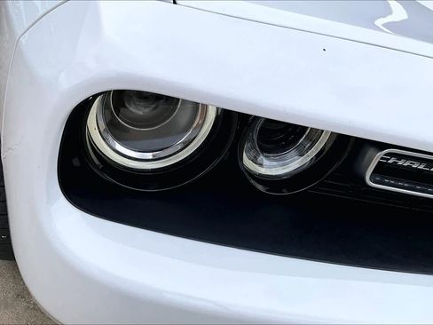 Used 2019 Dodge Challenger SXT w/ Plus Package image 25