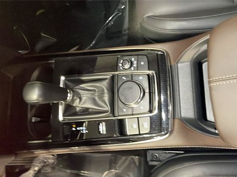 Used 2022 MAZDA CX-30 AWD 2.5 S w/ Premium Package image 19