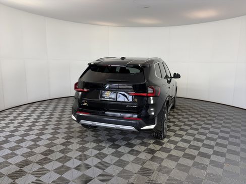 Used 2025 BMW X1 xDrive28i image 10