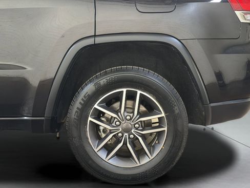Used 2021 Jeep Grand Cherokee Limited AWD/4WD image 37