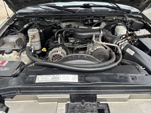 Used 2003 Chevrolet S10 Pickup LS AWD/4WD image 34