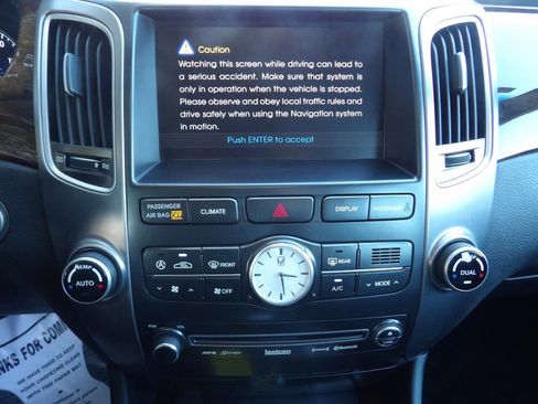 Used 2012 Hyundai Equus Signature image 33