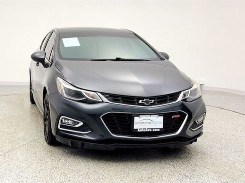 Used 2018 Chevrolet Cruze LT w/ Convenience Package image 8
