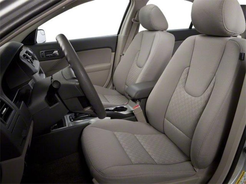 Used 2010 Ford Fusion S FWD image 8