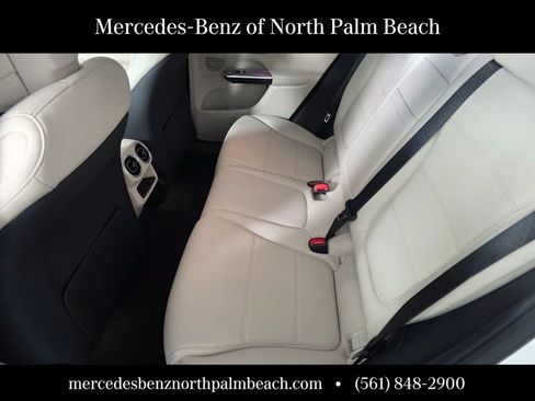 New 2026 Mercedes-Benz GLC 300 GLC 300 image 11