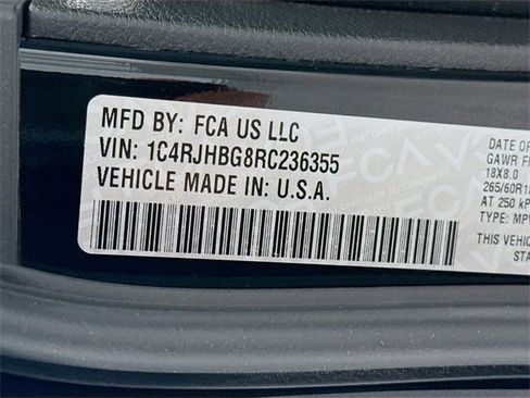 Used 2024 Jeep Grand Cherokee Limited image 28