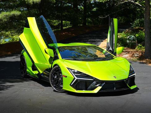 Used 2025 Lamborghini Revuelto AWD/4WD image 7