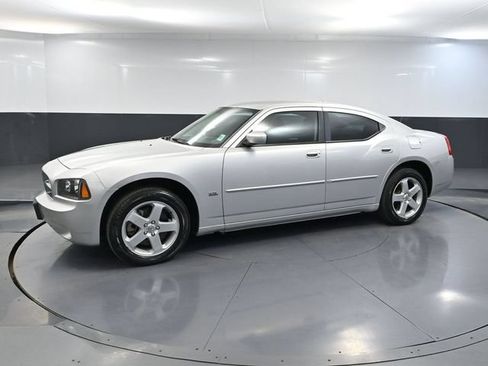 Used 2010 Dodge Charger SXT AWD/4WD image 9