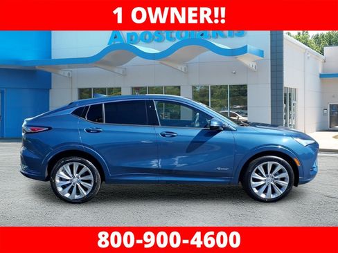 Used 2025 Buick Envista Avenir FWD image 2
