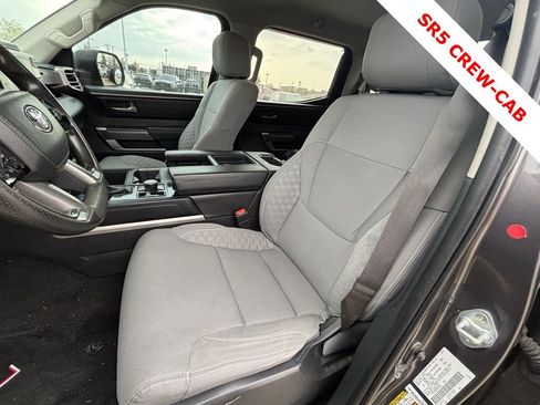 Used 2022 Toyota Tundra SR5 image 18