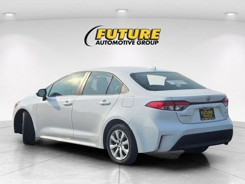Certified 2025 Toyota Corolla LE FWD image 7