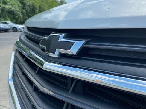 Used 2021 Chevrolet Equinox LS FWD image 4
