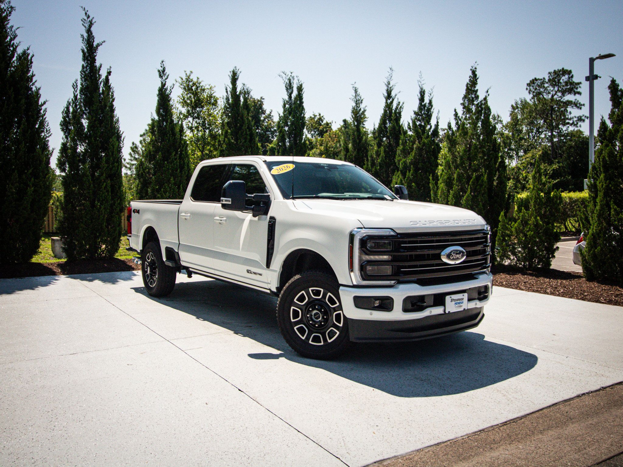 Used 2026 Ford F350 Platinum AWD/4WD image 2