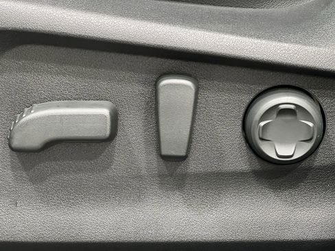 Certified 2024 Subaru Ascent Touring AWD/4WD image 12