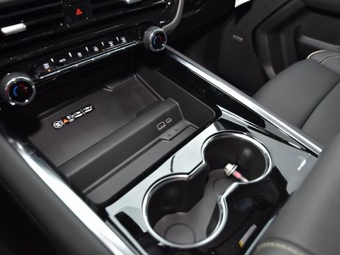 New 2026 Chevrolet Tahoe Premier image 19