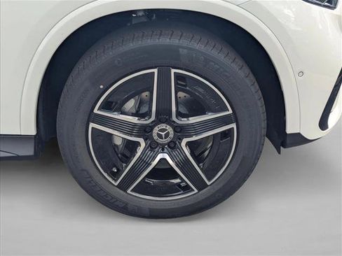 New 2026 Mercedes-Benz GLC 300 image 9