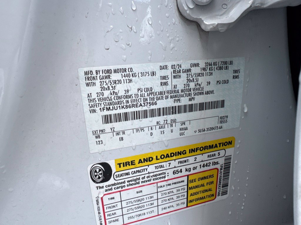 Used 2024 Ford Expedition Limited RWD image 14