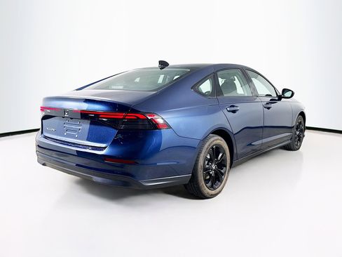 Used 2025 Honda Accord SE image 32