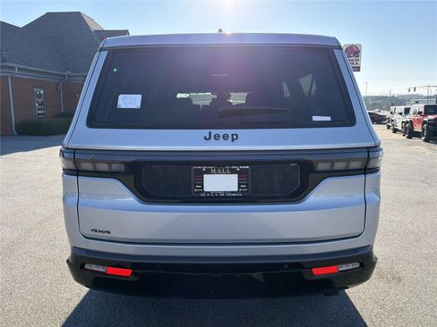 New 2026 Jeep Grand Wagoneer L Limited image 6