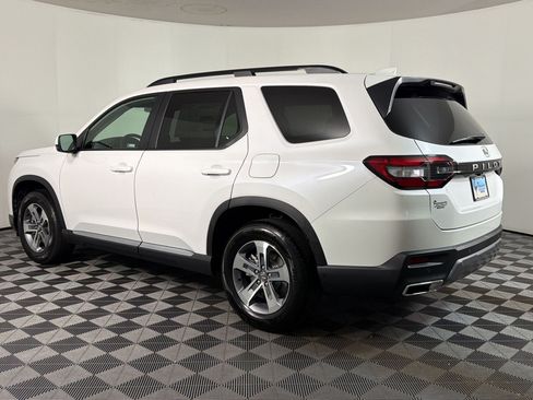 New 2026 Honda Pilot EX-L image 2