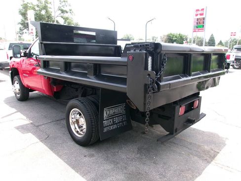 Used 2011 Chevrolet Silverado 3500 W/T w/ Snow Plow Prep Package AWD/4WD image 9