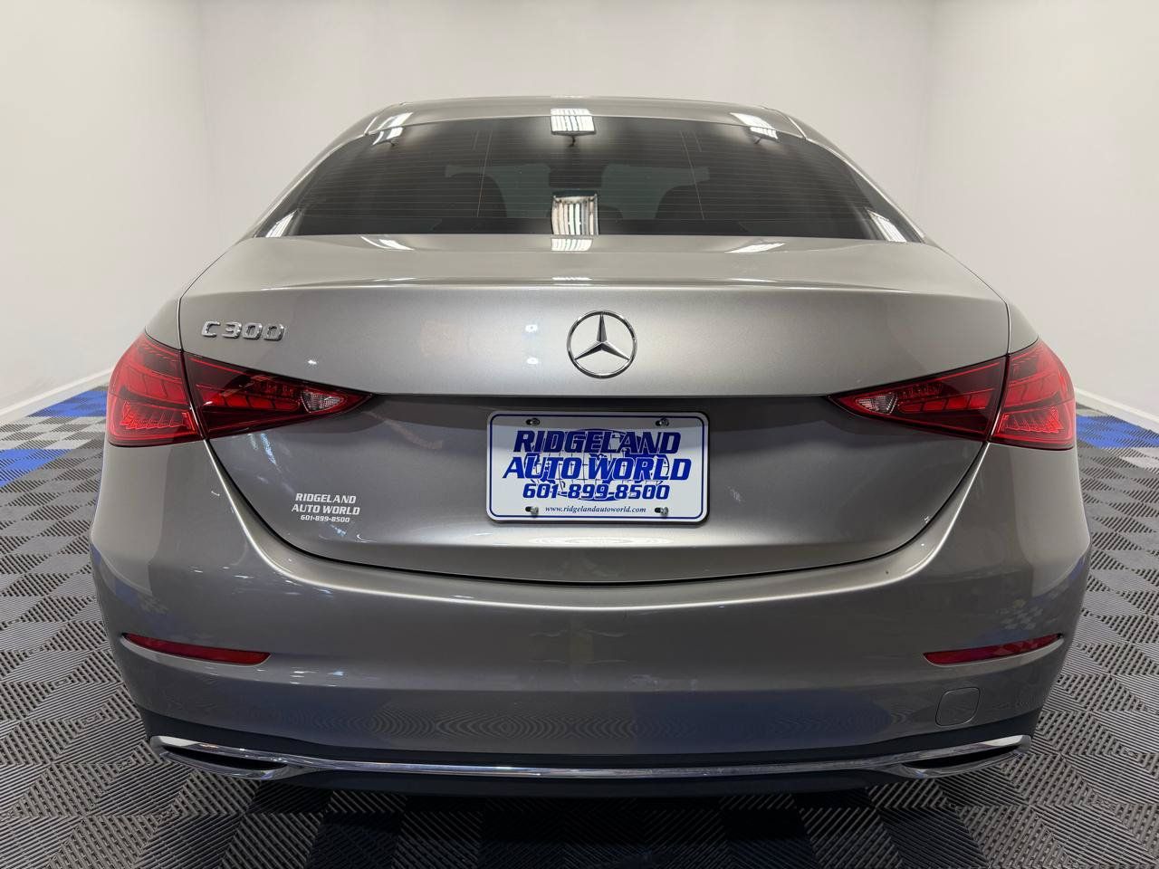 Used 2022 Mercedes-Benz C 300 Sedan image 11