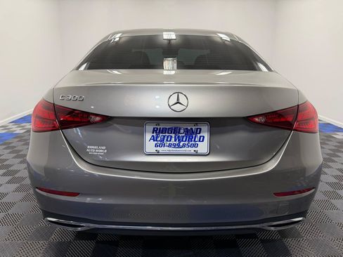 Used 2022 Mercedes-Benz C 300 Sedan image 11