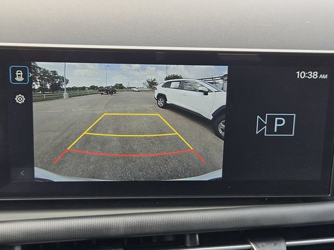 Used 2025 Hyundai Tucson SEL AWD/4WD image 16