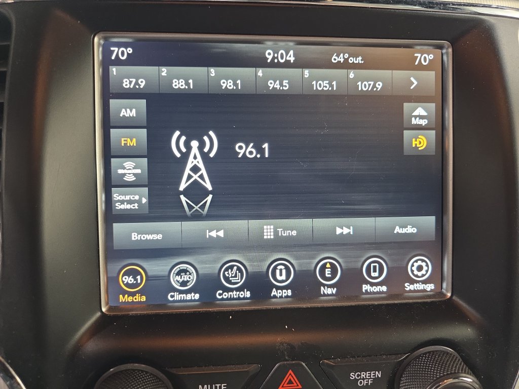 Used 2018 Jeep Grand Cherokee Limited AWD/4WD image 22