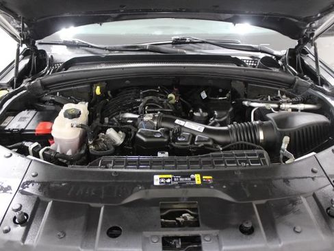 Used 2023 Jeep Grand Cherokee Altitude AWD/4WD image 49