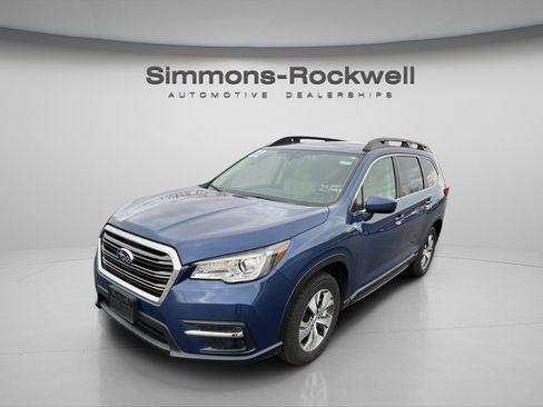 Used 2022 Subaru Ascent Premium w/ Convenience Package image 1