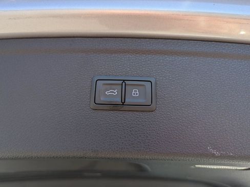 Used 2023 Audi Q5 2.0T Premium Plus AWD/4WD image 43