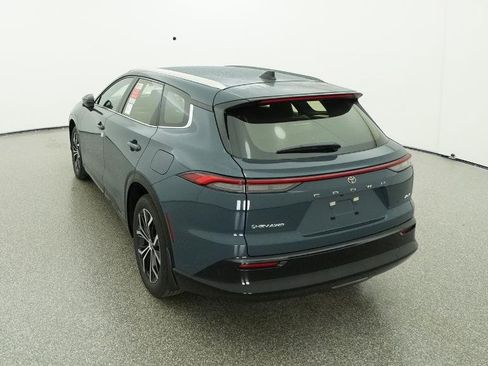 New 2025 Toyota Crown Signia image 20