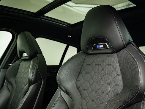 Used 2023 BMW X4 M w/ Competition Package image 25