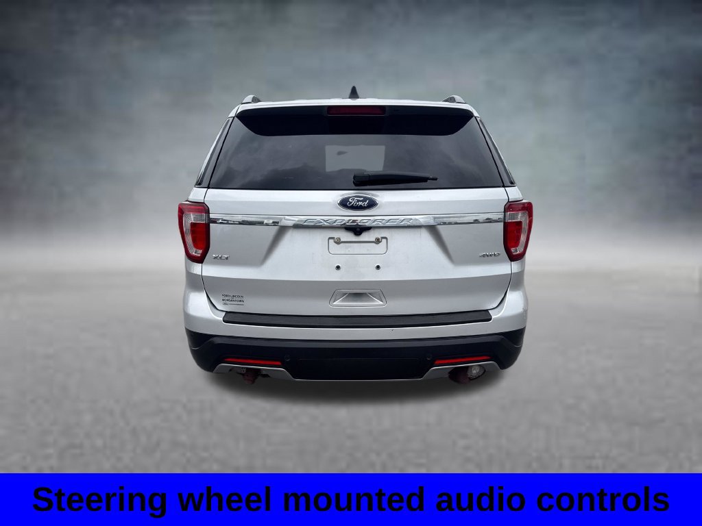 Used 2018 Ford Explorer XLT AWD/4WD image 8