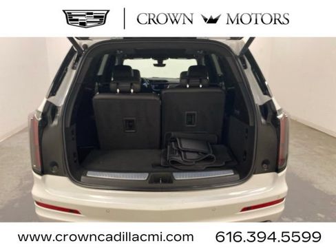 Certified 2023 Cadillac XT6 Sport w/ Technology Package AWD/4WD image 27