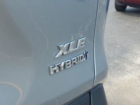 Certified 2024 Toyota RAV4 XLE w/ Convenience Package AWD/4WD image 12