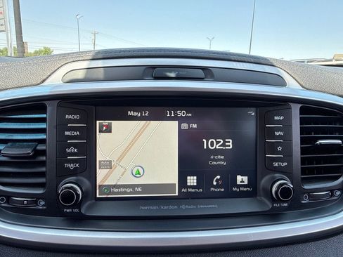 Used 2020 Kia Sorento SX AWD/4WD image 16