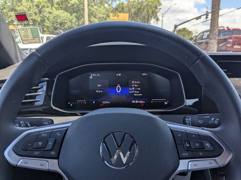Certified 2026 Volkswagen Jetta Sport FWD image 32