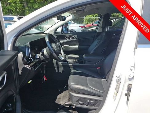 Used 2023 Kia Sportage EX FWD image 6