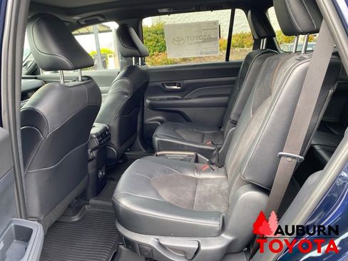 New 2026 Toyota Grand Highlander AWD Hybrid image 24