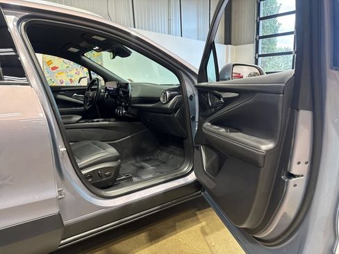 Used 2024 Chevrolet Blazer EV LT AWD/4WD image 76