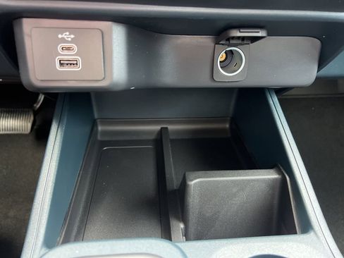 New 2026 Ford Maverick XL image 18