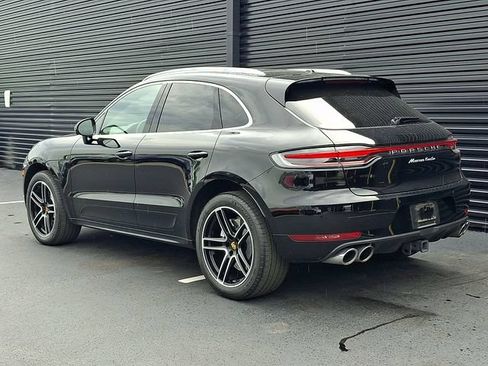 Certified 2021 Porsche Macan Turbo AWD/4WD image 3
