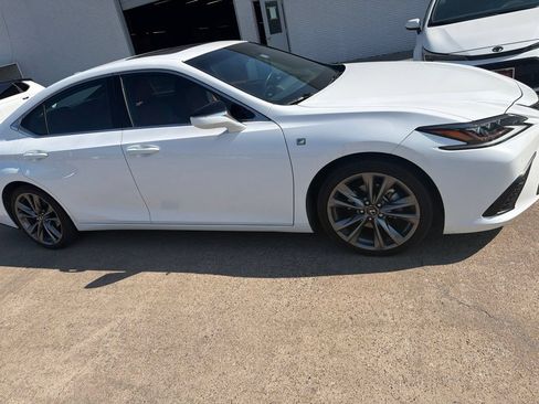 Used 2019 Lexus ES 350 F Sport FWD image 2